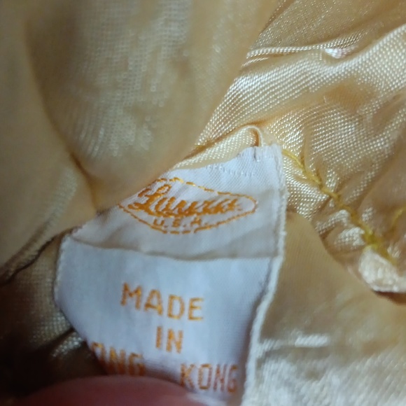 *Price drop *Vintage purse by Laura - Picture 3 of 4